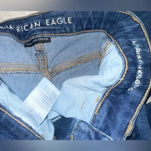 American Eagle Hi-Rise Jeggings - Picture 3 of 3